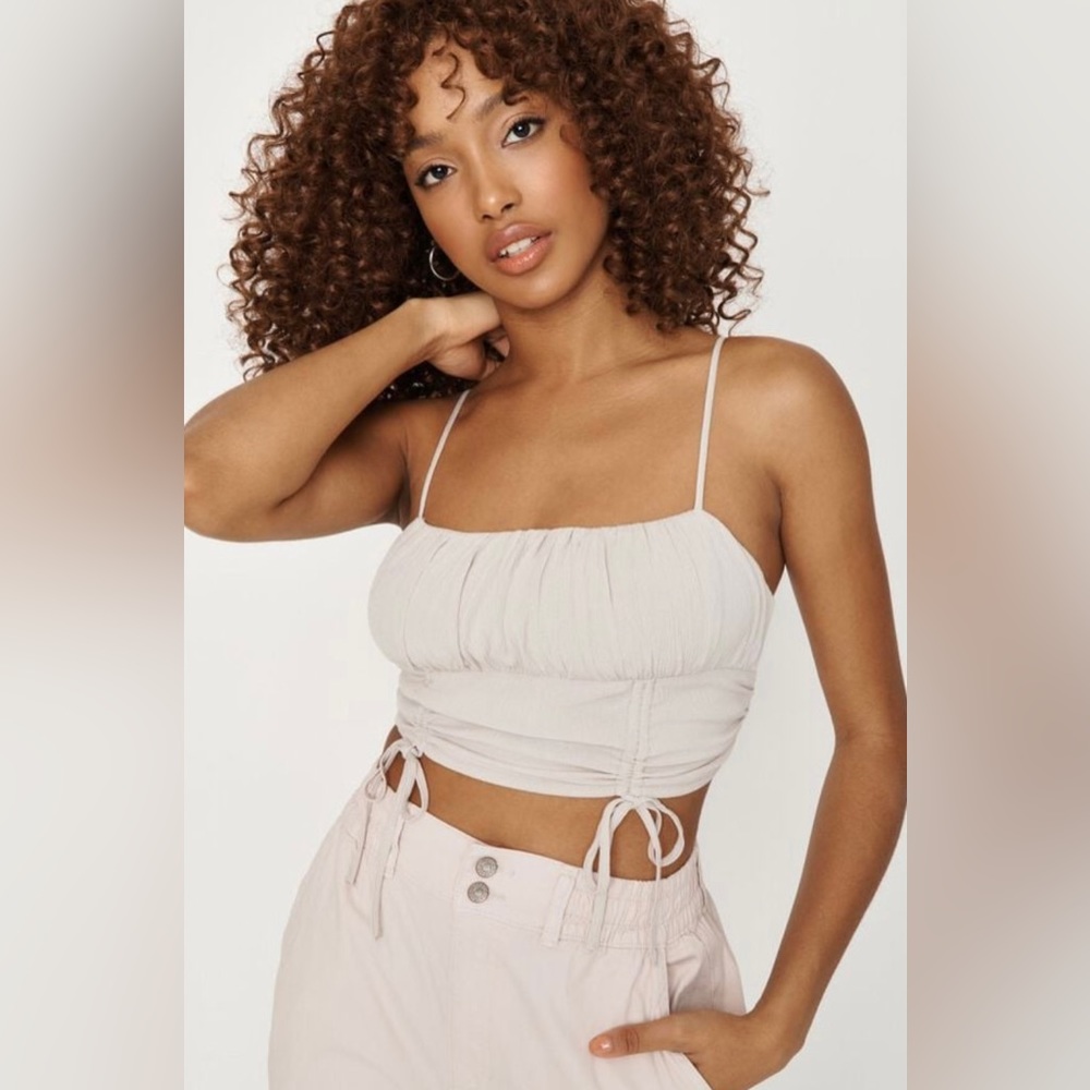 Garage clothing haut ruched tie front cami